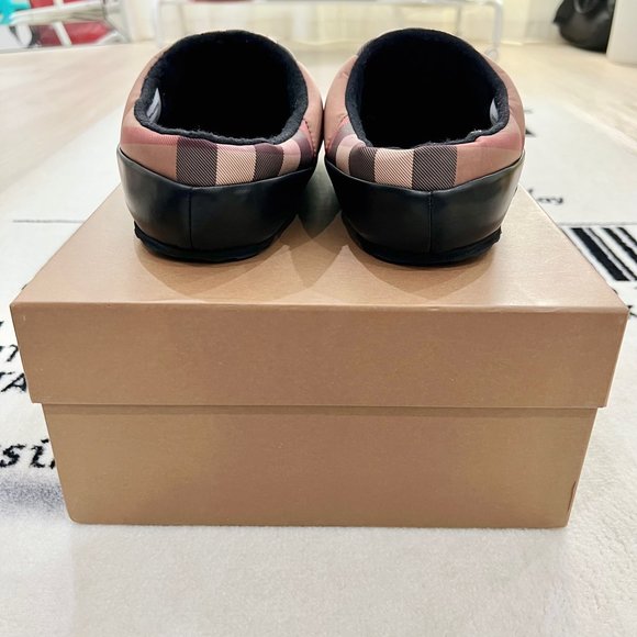 BURBERRY Brown & Beige Northaven Nova Check Slippers - Picture 8 of 13